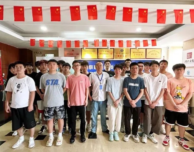 近期結(jié)班留影 | 百尺竿頭，更進(jìn)一步，加